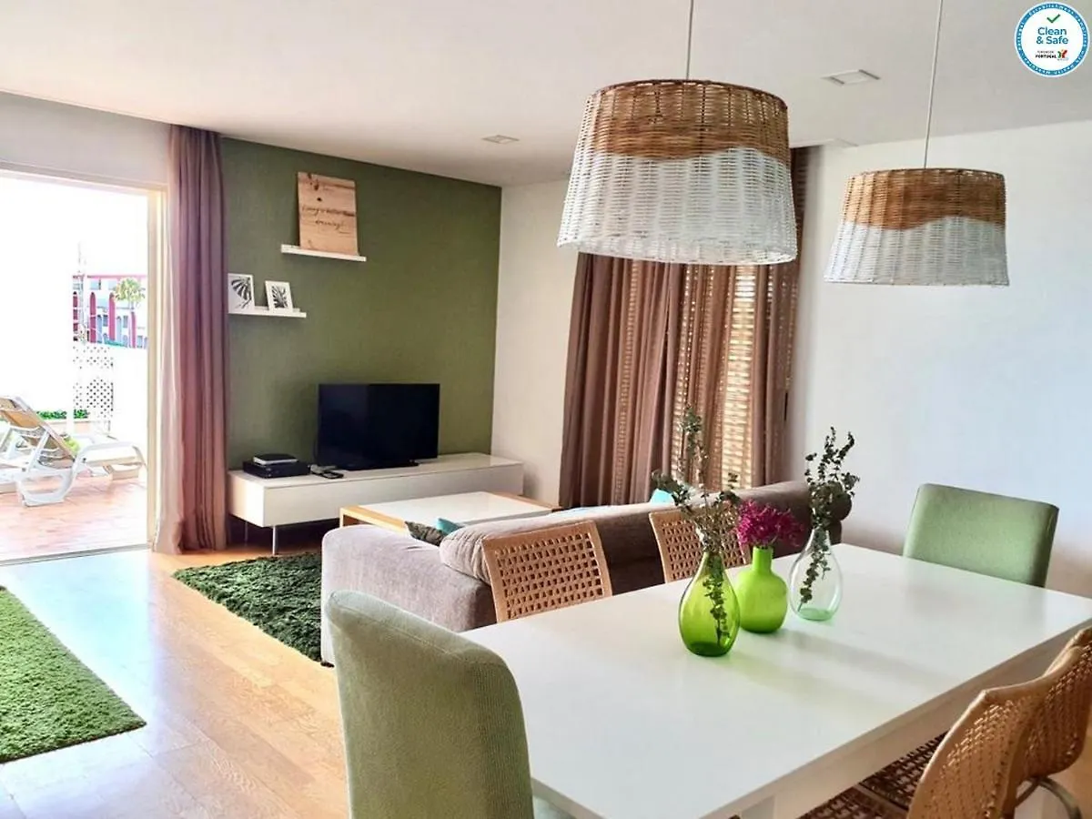 Terrace Albufeira - Santa Eulalia - Private Jacuzzi Apartment