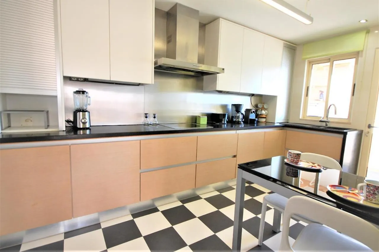 Terrace Albufeira - Santa Eulalia - Private Jacuzzi Apartment